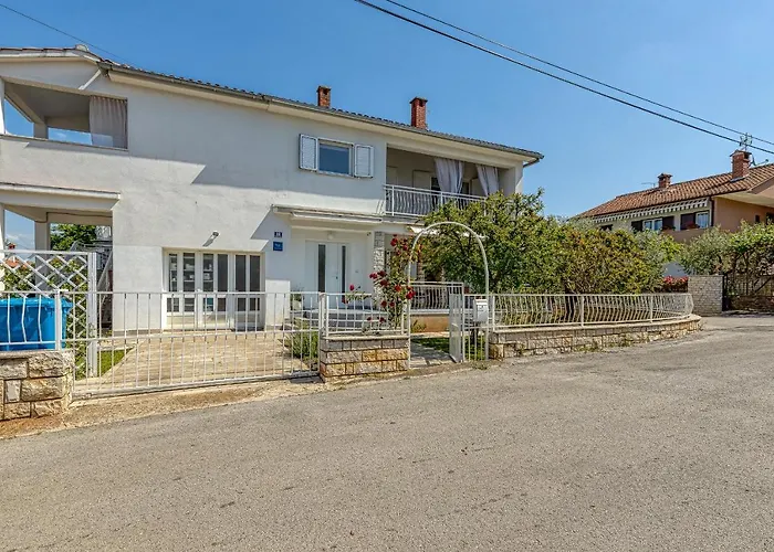 Hrestak Apartamento *