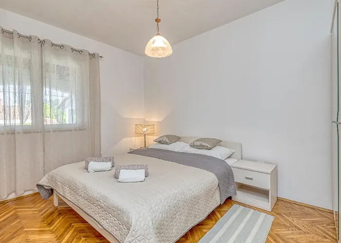 Apartman Hrestak