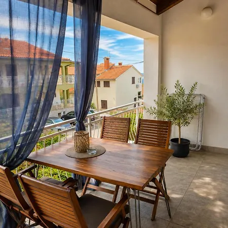 Hrestak * Poreč