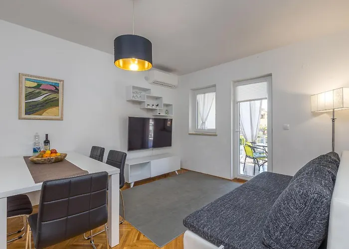 Hrestak بوريتش